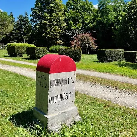 Le Logis De Lasteyrie *