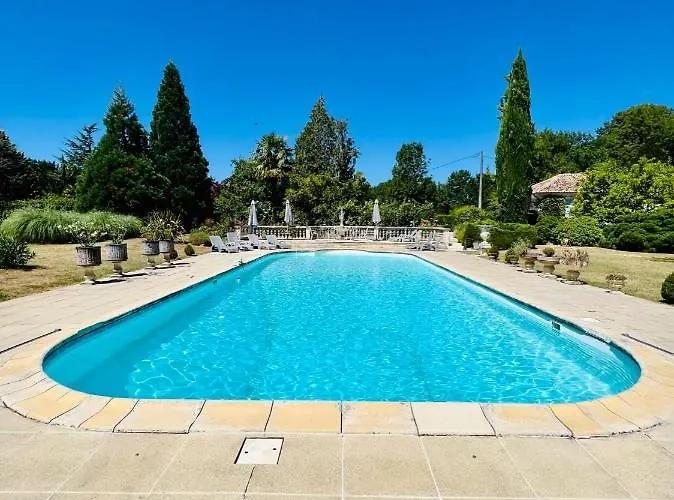 Le Logis De Lasteyrie 3*