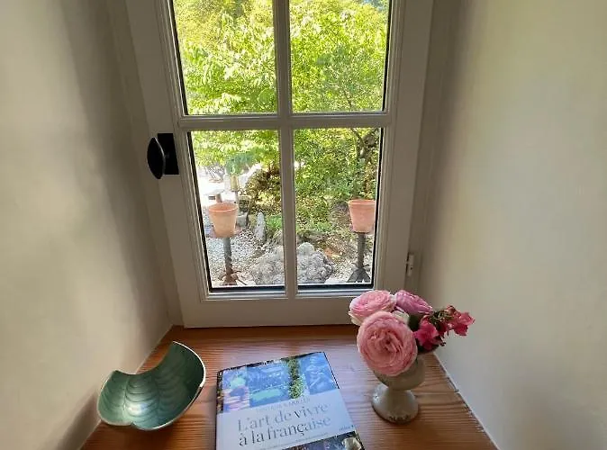 Le Logis De Lasteyrie Bed & Breakfast 3*