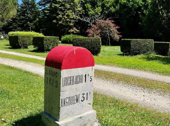 Le Logis De Lasteyrie 3*